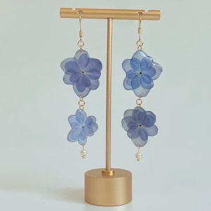 Real Pressed Hydrangea Earrings,Blue Hydrangea Dried Flower Earrings,Handmade Pressed Flower Earrings,Gift for Her