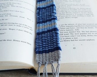 Weaving bookmarker for book lovers, perfect reading gift, art lover gift, hand made bookmark, book accesories