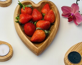 Thick handmade heart bowl. Ash Dough Bowl. Salad Fruit Bowl. Pasta Bowl. Candle bowl. Wooden Kitchen Bowl. Heart Shaped Wood Tray. Mom Gift