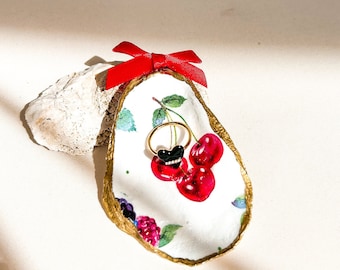 Bow Oyster Jewelry Dish Trinket Holder | Decorative Decoupage Shell Ring Dish Trinket Jewelry Coastal Catchall Bowl Wedding Bridesmaid Gift