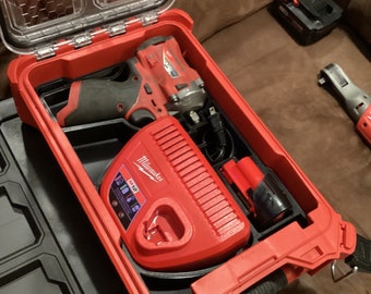 Packout Insert for Milwaukee Stubby 3/8 and 1/2 inch Impact Wrench (2554 and 2555)