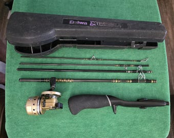 Daiwa Mini-Goldcast MG-59 5' Vintage Fishing Rod & Reel kit and carrying case. Made in Japan.