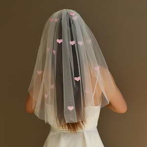 Short Wedding Veil with Hearts, Elbow Length Wedding Veils, Short Party Veil, Ivory Wedding Veil Short Bridal Veil Bridesmaid Accessories