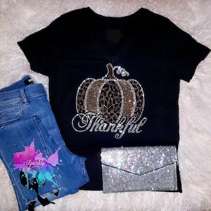 PLEASE READ DESCRIPTION Thanksgiving Fall Pumpkin Thankful Grateful Blessed Holiday Bling Crystallized T-Shirt High Quality Glass Crystals