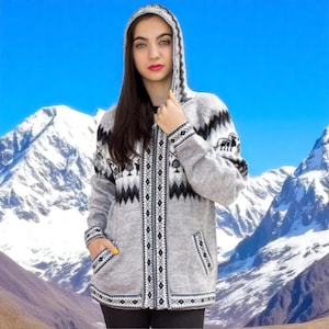 Light gray Alpaca sweater mens and womens/ alpaka pullover Peru / unisex / Peruvian alpaca sweaters for sale /XL (USA-12) (UK-14)