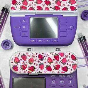 Strawberry summer fruits - Nutricia infinity / infinity pump 3 holographic sticker