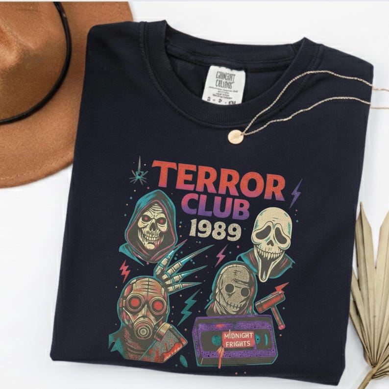 Terror Club 1989 Horror T-Shirt: Retro 80s Slasher VHS Collage Graphic 画像 4