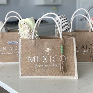 Custom Destination Wedding Bag - Guest Welcome Bag - Bridesmaid Bride - Punta Cana - Welcome Tote - Tote Beach  -Burlap Bag - Tulum - Mexico