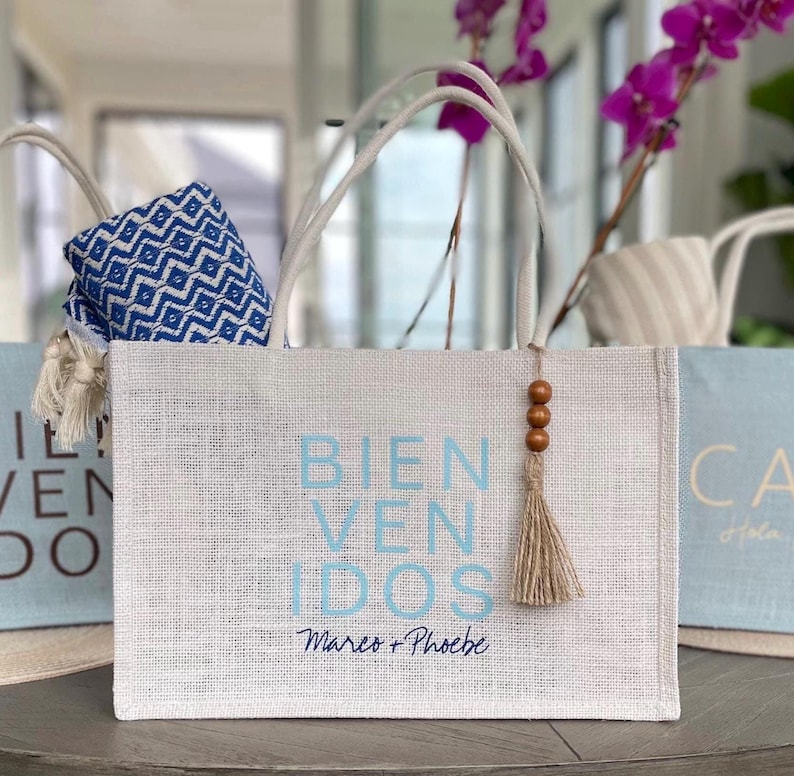 Aruba, Cabo, Jamaica, Greece, Hawaii, Tulum, Spain, Cancun, and Mexico destination wedding guest, bride, bachgroom, bachelorette trip, girl weekend, girls trip, bridesmaid beach bag jute totes.
