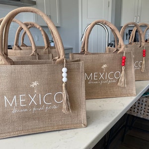 Custom Destination Wedding Bag, Guest Welcome Bag, Bridesmaid Bag, Bachelorette Favor, Punta Cana, Beach Tote, Burlap Bag, Girls Trip - Bach