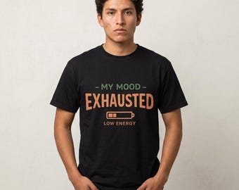 Uitgeput T-shirt met lage energiebatterij, comfortshirt met kleurenprint op de achterkant