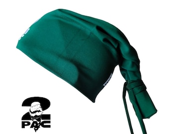 Berretto con cravatta verde di 2Pac ispirato a Tupac e alla sua conoscenza della strada