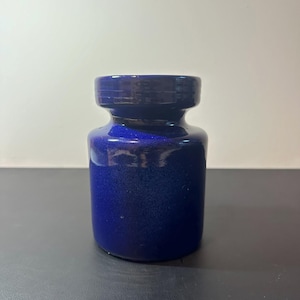 Vintage Zaalberg Holland Vase – Cobalt Blue Glaze Dutch Ceramic Art