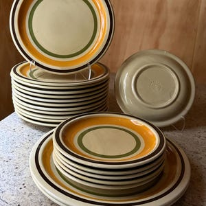 Ceramica Castellania Vintage Italian Stoneware Talerze – 20-elementowy zestaw obiadowy w odcieniach ziemi zdjęcie 3