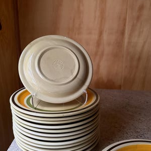 Ceramica Castellania Vintage Italian Stoneware Talerze – 20-elementowy zestaw obiadowy w odcieniach ziemi zdjęcie 17