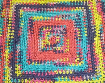 Moss Stitch in the Round Blanket