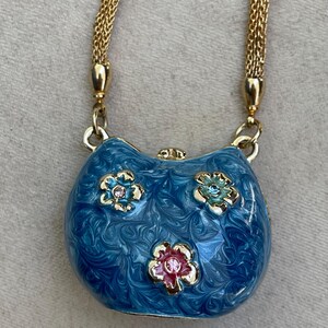 Vintage Enamel Magnet Pill Pot, Shaped like a Handbag, Trinket Box, Vintage Gift, Boudoir Decor