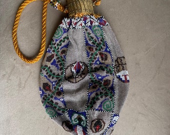 Victorian Microbeaded Beggars Bag Expandable Gilt Gate Top Rare Antique Bag