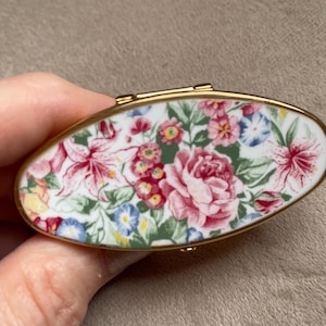 Lápiz labial Stratton Floral Rose de los años 60, con soporte para lápiz labial y espejo, etiqueta original, en perfecto estado, regalo vintage.