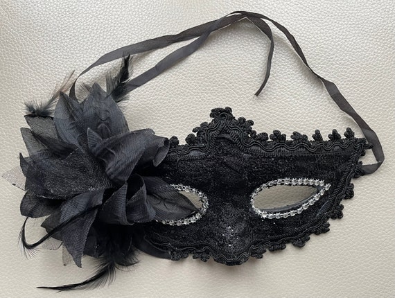 Vintage Black Masquerade Mask, party, venetian ba… - image 2