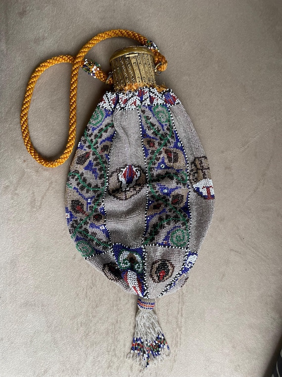 Victorian Microbeaded Beggars Bag, Expandable Gil… - image 1