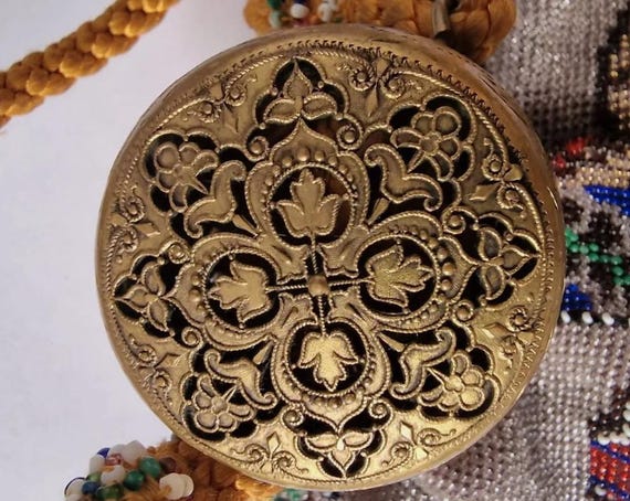 Victorian Microbeaded Beggars Bag, Expandable Gil… - image 2