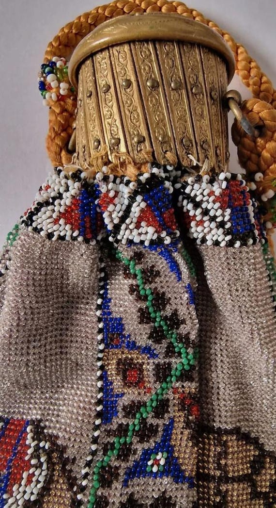 Victorian Microbeaded Beggars Bag, Expandable Gil… - image 9