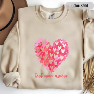 Valentines Day XOXO Sweatshirt, Brushstroke Heart, French Quote Tout Mon Amour, Love Sweater, Heart Shirt, French Sweatshirt, Womens V-day