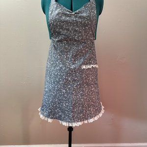 Bumble bee and floral lace apron and matching headband