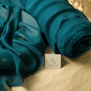 Chiffon azul-petróleo profundo, chiffon macio e fosco de alta qualidade vendido por metro, tecido de chiffon arejado para saias, tiaras, vestidos, toalhas de mesa e decoração | Aura