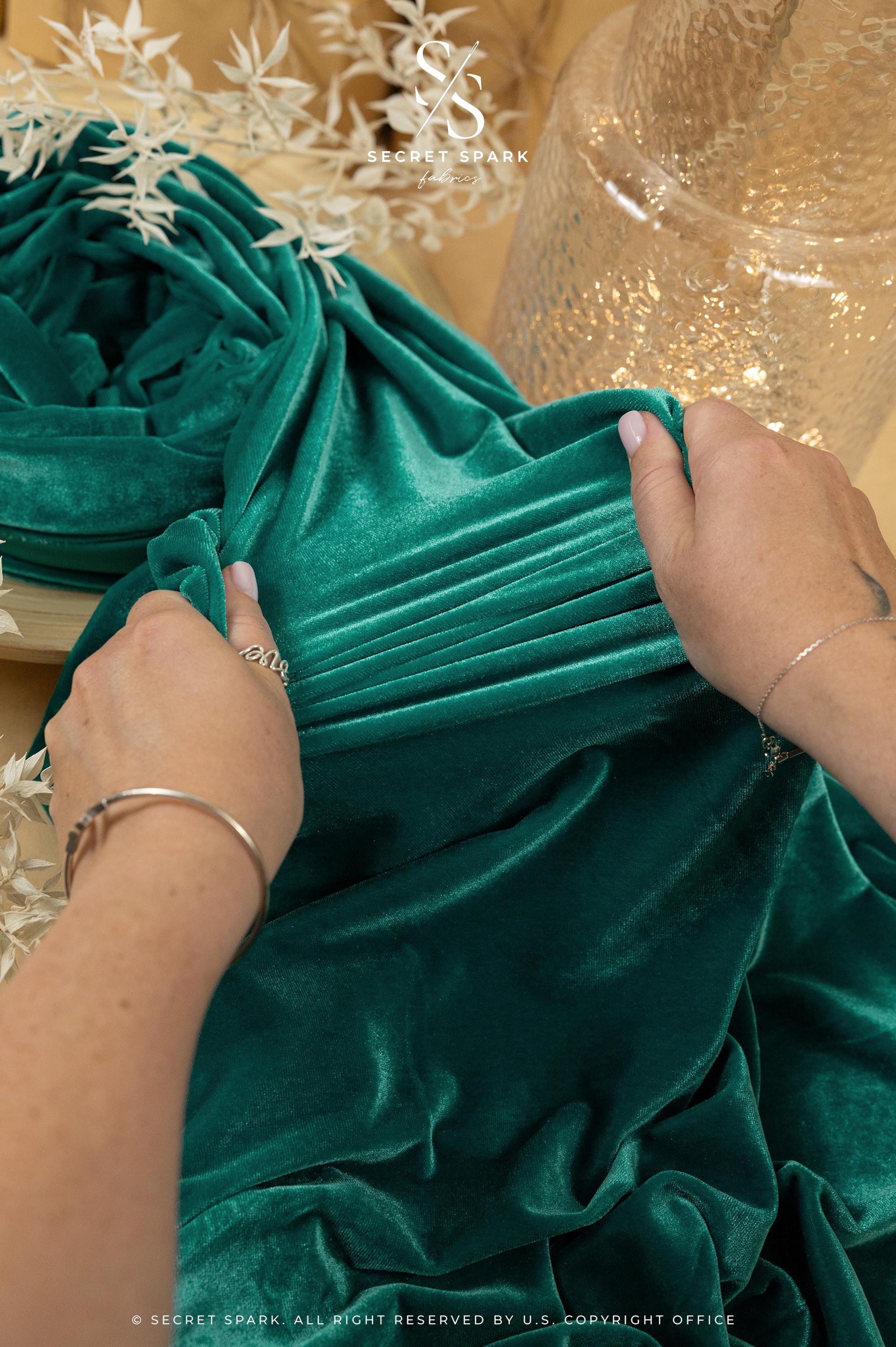 jade green velvet dress Raven Crepe and Velvet Dress in Dark-Green – Rhea Costa