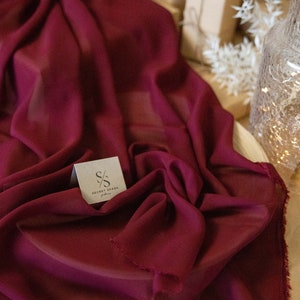 Gasa color vino cortada a medida, material de gasa de alta calidad para vestidos, blusas, bufandas, tela de gasa con hermosas caídas de 59" de ancho / Aura