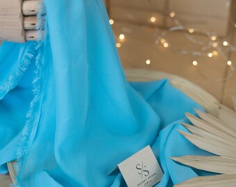 Aqua Blauer, weicher Chiffon, Chiffon in matter Qualität, große Lagerware, hochwertiger Chiffon mit gutem Fall, leichter Chiffon für Kleider | Aura