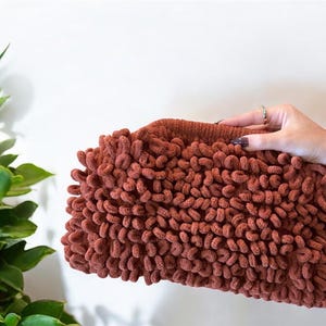 Handmade purse,Puffy bag,Unique handcrafted,Fashionable gift,Daily use bag,Cozy bag,Ideal gift for trendsetters,Luxurious puffy,Colorful bag
