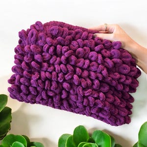 Puffy bag,Handmade Purse,Unique handcrafted,Fashionable gift,Daily use bag,Cozy bag,Ideal gift for trendsetters,Luxurious puffy,Colorful bag