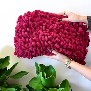 Puffy bag,Handmade purse,Unique handcrafted,Fashionable gift,Daily use bag,Cozy bag,Ideal gift for trendsetters,Luxurious puffy,Colorful bag