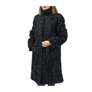 Avtobusda eshagimga kirdim