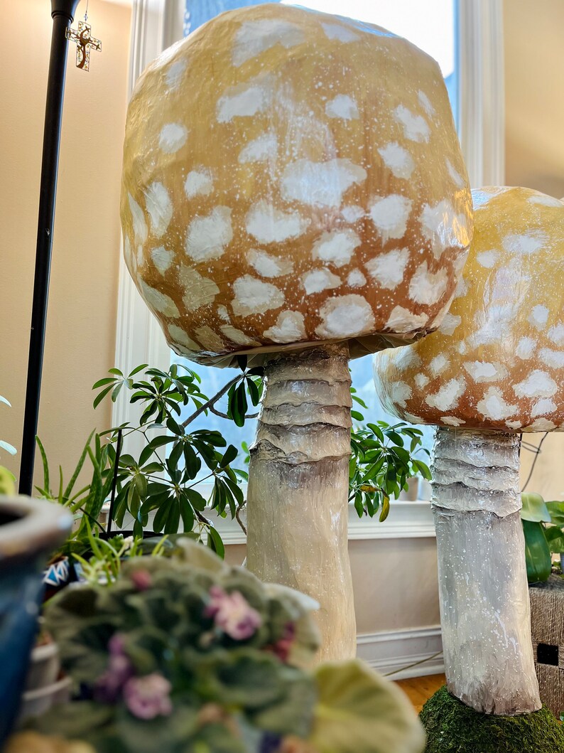 Giant Mushroom Sculptures Beautiful 45ft Tall Button 'shrooms for Boho