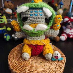 Cute Ball Throwing Support Hero in Dino Mask