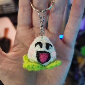Small Crocheted Happy Bulb Plant Keychain