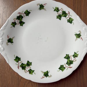 Vintage Colclough Ivy Leaf Bone China Green and White Cake Plate 9 1/2&quot; England