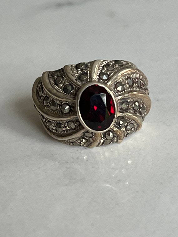 Vintage Sterling Silver Garnet Marcasite Ring Size