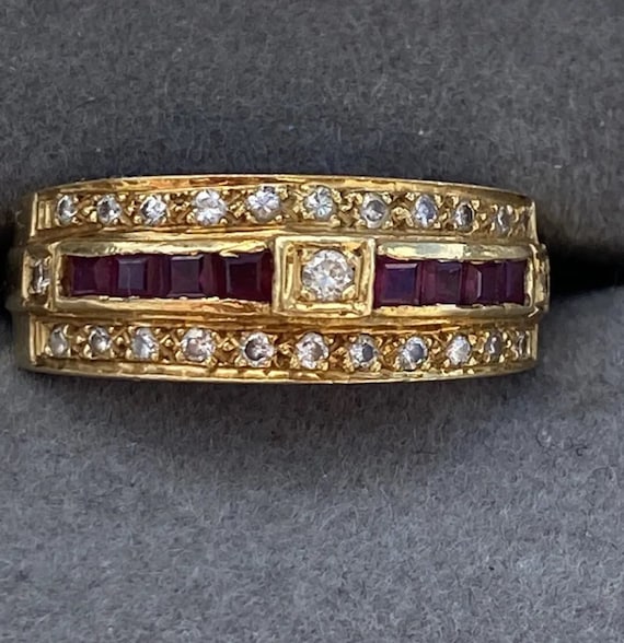 Japanese 18ct Gold Diamonds And Ruby Vintage Ring 