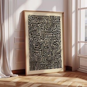 Abstract Maze Pattern Wall Art, Black and Beige Geometric Print, Modern Minimalist Home Decor 422