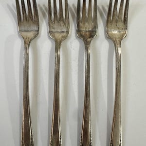 4 Grill Gabeln Vintage International Crown Radiance Silverplate Besteck (1939)