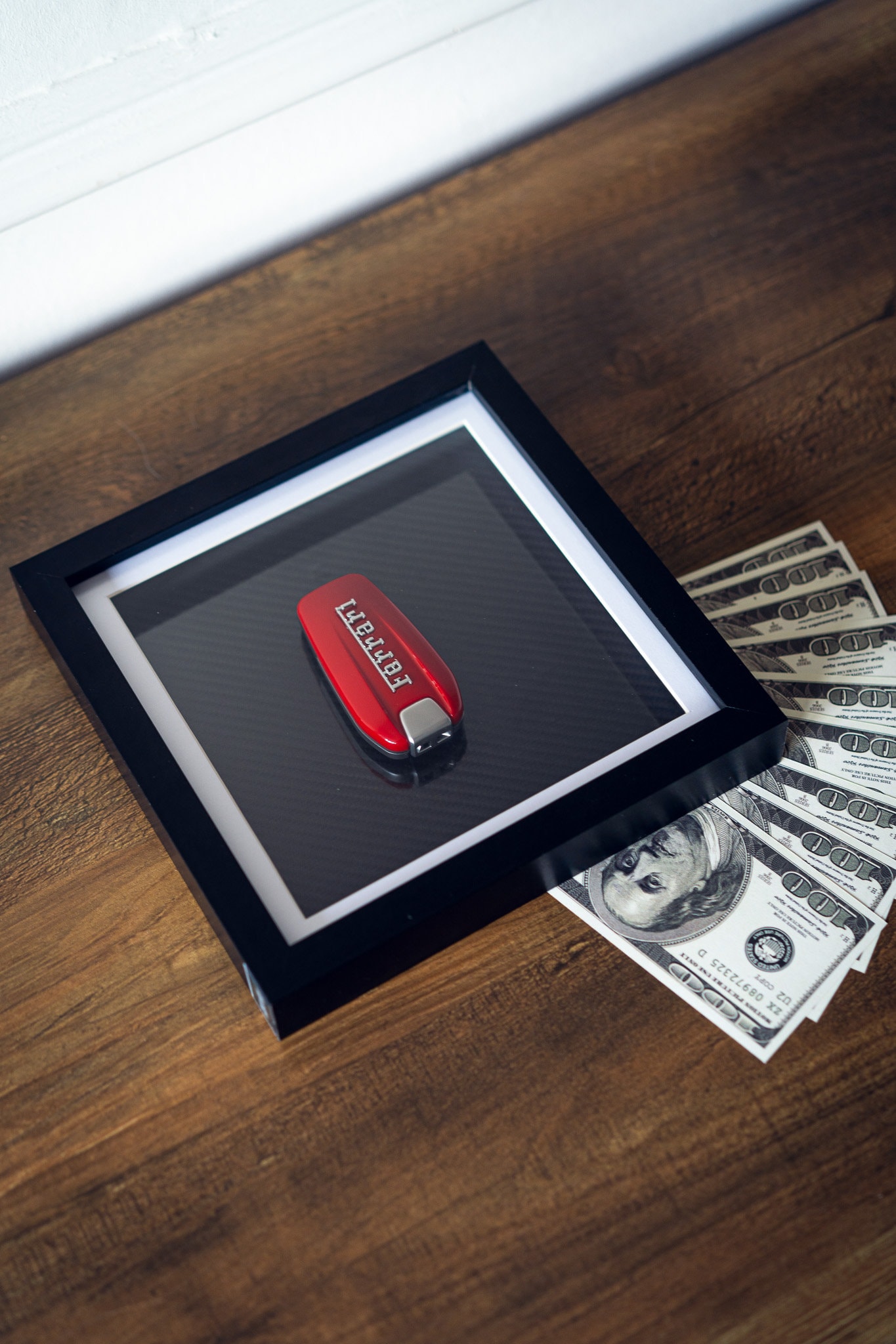 ☺︎ フレーム付きフェラーリキー - スリムフレーム // ウォール