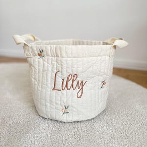 Personalisierter Stoffkorb mit Oliven-Motiv | Korb mit besticktem Namen | Spielzeugtasche | Windeltasche mit Namen