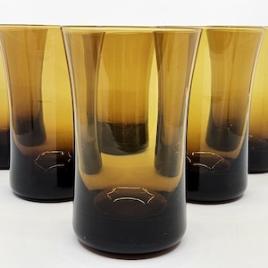 Seltener 1970er Jahre Schwedischer Glasbecher | Einzigartiger Vintage Denby Milnor Arabesque Brown 12 oz Becher | Wählen Sie zwischen 4 oder 6 Gläsern