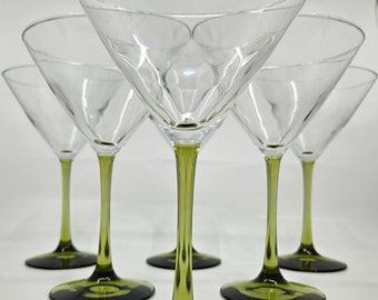 Élégants verres à martini vintage grand format de style MCM avec pieds vert olive | Lot de 6 verres