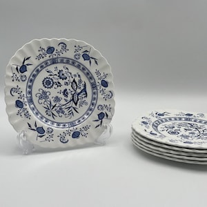 Set of 6 J&G Meakin Nordic Blue 1960&#39;s English Staffordshire Classic White Ironstone Scalloped 7&quot; Square Dessert or Salad Plates Set of 6